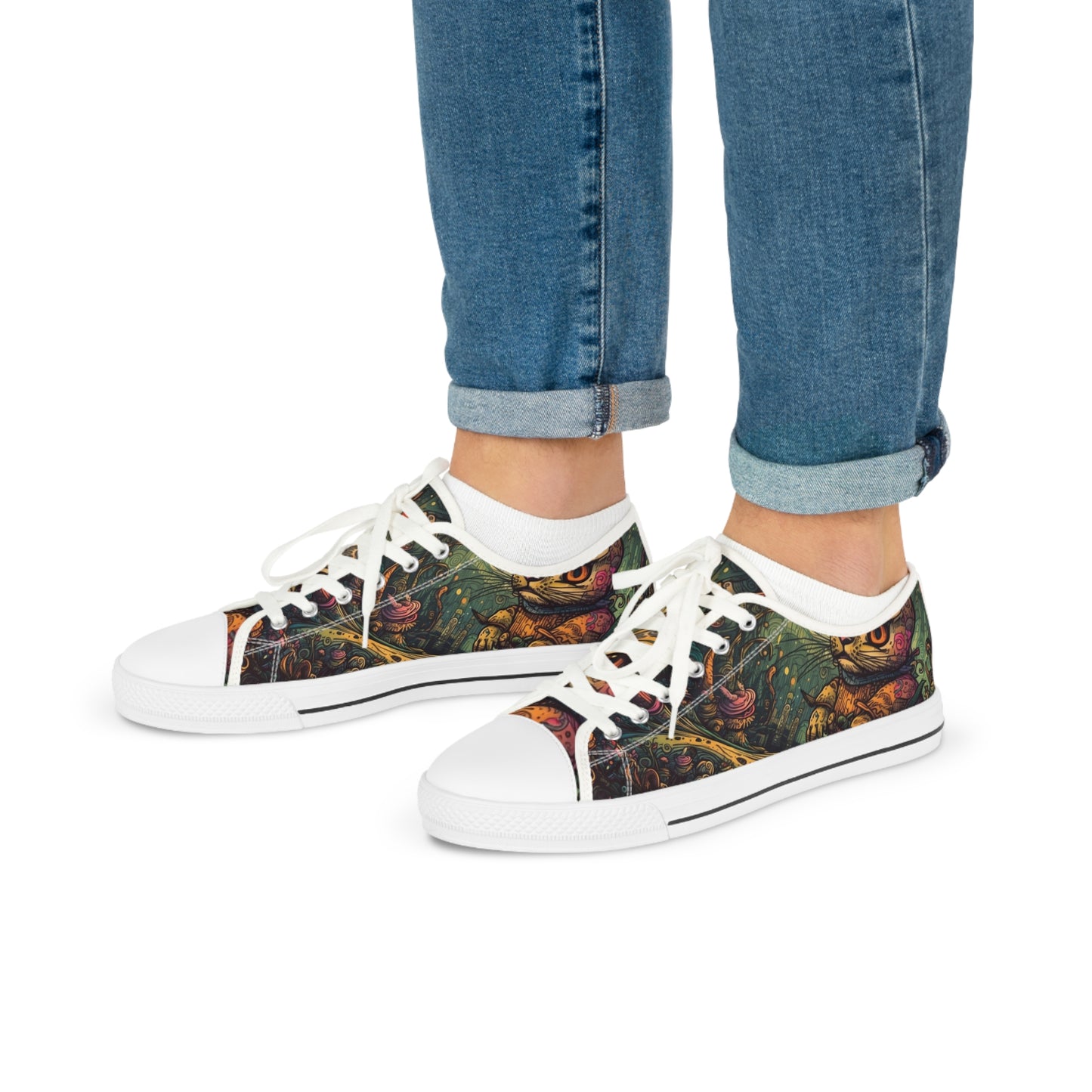 Alice In Wonderland Low Top Sneakers